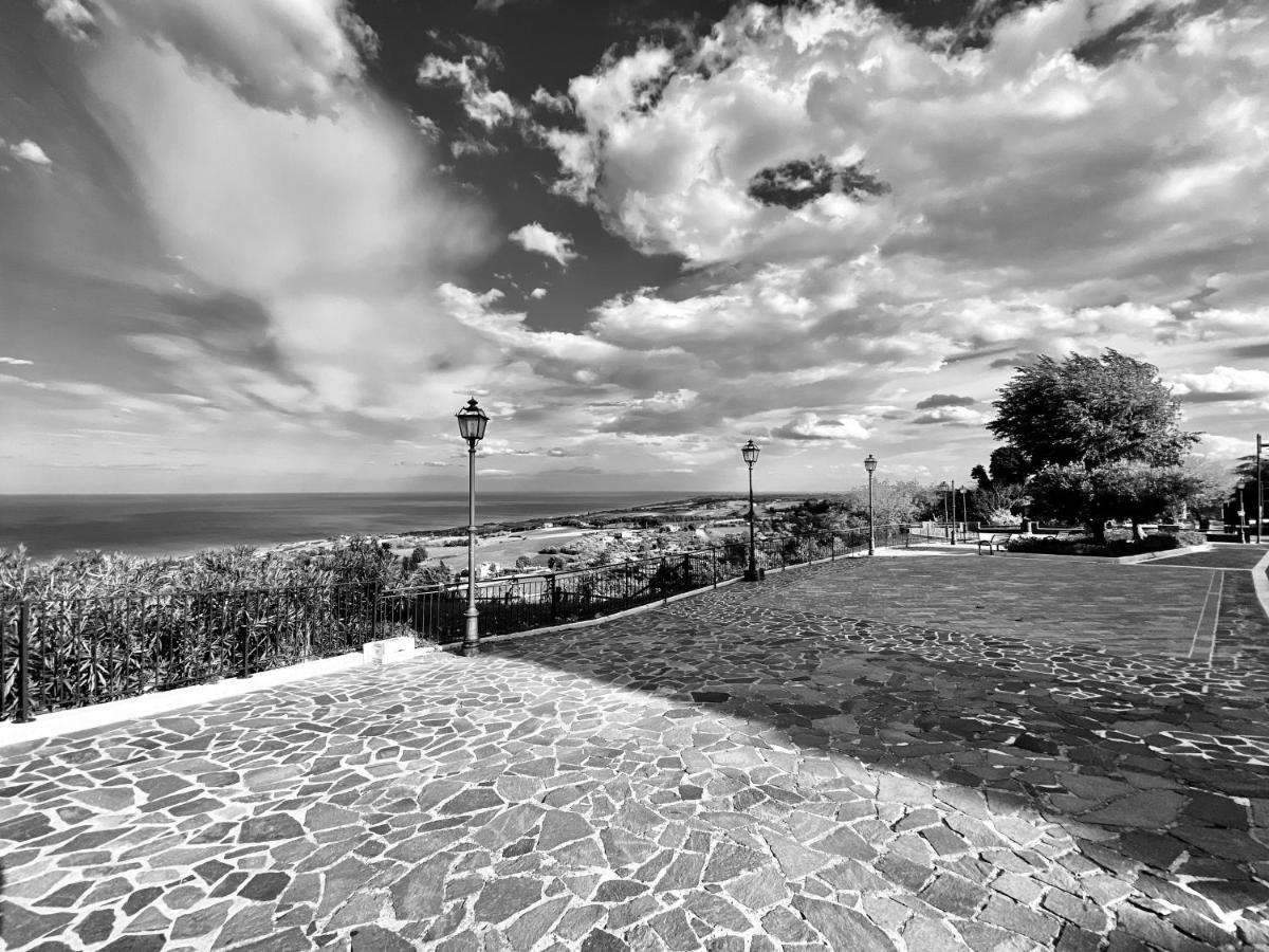 Residenza B&B Vistamare Petacciato Bagian luar foto