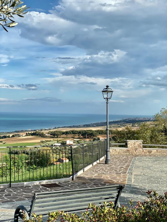 Residenza B&B Vistamare Petacciato Bagian luar foto